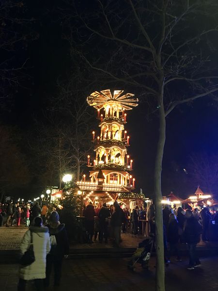Datei:Weihnachtsmarkt Fürth 2019.jpeg