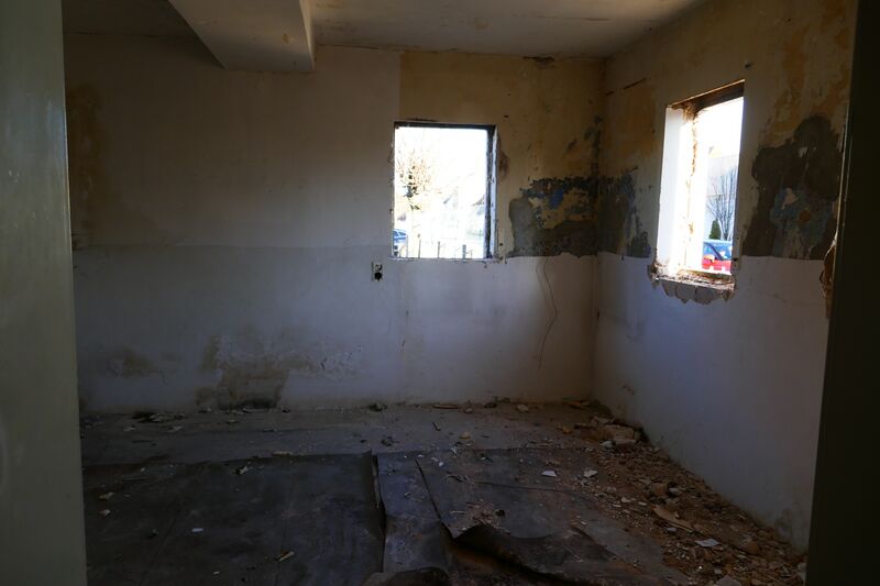 Datei:Innenraum 3 Zur Ringbahn.JPG