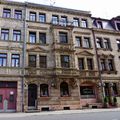 Mietshaus Theresienstraße 4, Mai 2020 <span class="smw-highlighter" data-type="8" data-state="inline" data-title="Hinweis" title="Urheber: AquilexLizenz: CC BY-SA 3.0"><span class="smwtticon note"></span><span class="smwttcontent">Urheber: Aquilex<br><br>Lizenz: CC BY-SA 3.0</span></span>