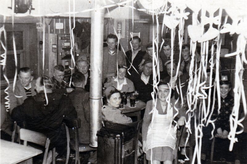 Datei:1956 Gifthütte Fasching 1.jpeg