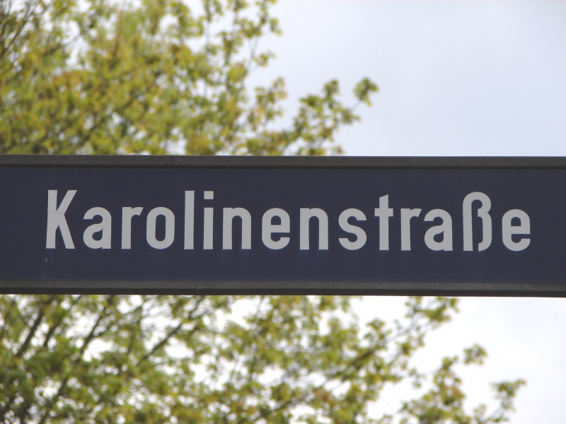 Datei:Karolinenstraße.JPG