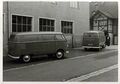 Firmenfahrzeuge (VW T1) von Reifen-Reichel in der Langen Straße, 1955 <span class="smw-highlighter" data-type="8" data-state="inline" data-title="Hinweis" title="Urheber: unbekanntLizenz: CC BY-SA 3.0"><span class="smwtticon note"></span><span class="smwttcontent">Urheber: unbekannt<br><br>Lizenz: CC BY-SA 3.0</span></span>