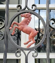 20260228 Fenster Rotes Roß.jpg