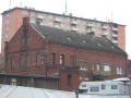 In KW25/26 2014 abgebrochenes Nebengebäude der Brauerei, von der <a class="mw-selflink selflink">Dambacher Straße</a> aus gesehen <span class="smw-highlighter" data-type="8" data-state="inline" data-title="Hinweis" title="Urheber: Doc BenditLizenz: CC BY-SA 3.0"><span class="smwtticon note"></span><span class="smwttcontent">Urheber: <!--LINK'" 2:41--><br><br>Lizenz: CC BY-SA 3.0</span></span>