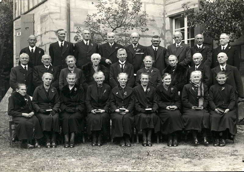 Datei:Goldene Konfirmation 1943.jpg