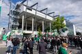 Fans bei der Aufstiegsfeier 2021 der Spielvereinigung vor dem Fußballstation unmittelbar nach dem ... <span class="smw-highlighter" data-type="8" data-state="inline" data-title="Hinweis" title="Fans bei der Aufstiegsfeier 2021 der Spielvereinigung vor dem Fußballstation unmittelbar nach dem Spiel am letzten Spieltag gegen Fortuna Düsseldorf, Mai 2021Urheber: Kamran SalimiLizenz: CC BY-SA 3.0"><span class="smwtticon note"></span><span class="smwttcontent">Fans bei der Aufstiegsfeier 2021 der Spielvereinigung vor dem Fußballstation unmittelbar nach dem Spiel am letzten Spieltag gegen Fortuna Düsseldorf, Mai 2021<br>Urheber: <!--LINK'" 0:169--><br><br>Lizenz: CC BY-SA 3.0</span></span>