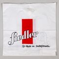 Plastik-/Einkaufstüte des ehemaligen Modehaus Fiedler <span class="smw-highlighter" data-type="8" data-state="inline" data-title="Hinweis" title="Urheber: Claus W. VoglLizenz: CC BY-SA 4.0"><span class="smwtticon note"></span><span class="smwttcontent">Urheber: <!--LINK'" 0:3--><br><br>Lizenz: CC BY-SA 4.0</span></span>