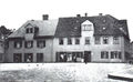 Das Lotter’sche Anwesen und Geburtshaus von Hans Lotter, Aufnahme ca. 1930 <span class="smw-highlighter" data-type="8" data-state="inline" data-title="Hinweis" title="Urheber: unbekanntLizenz: CC BY-SA 3.0"><span class="smwtticon note"></span><span class="smwttcontent">Urheber: unbekannt<br><br>Lizenz: CC BY-SA 3.0</span></span>