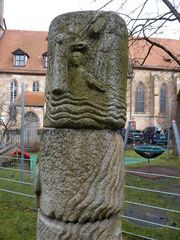 Brunnensäule 1f.JPG