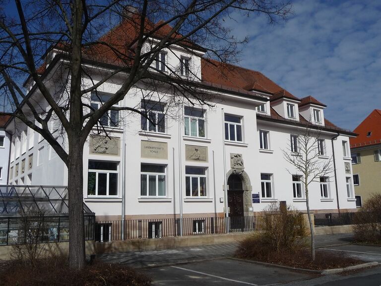 Landwirtschaftsschule1.jpg
