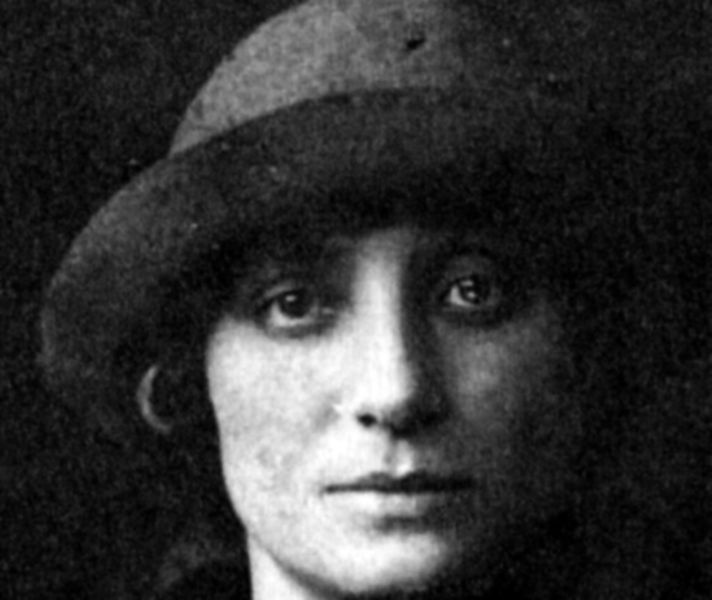 Datei:Frida Langer fw.jpg