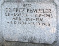 Grabinschrift von <a class="mw-selflink selflink">Fritz Kempfler</a> auf dem Friedhof in Eggenfelden-Gern <span class="smw-highlighter" data-type="8" data-state="inline" data-title="Hinweis" title="Urheber: Reinhard DietrichLizenz: CC BY-SA 3.0"><span class="smwtticon note"></span><span class="smwttcontent">Urheber: Reinhard Dietrich<br><br>Lizenz: CC BY-SA 3.0</span></span>