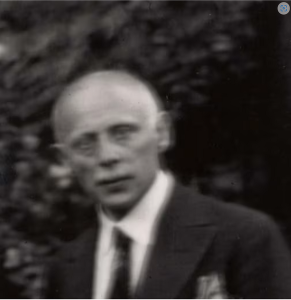 Datei:Siegfried Dünkelsbühler Y V..png