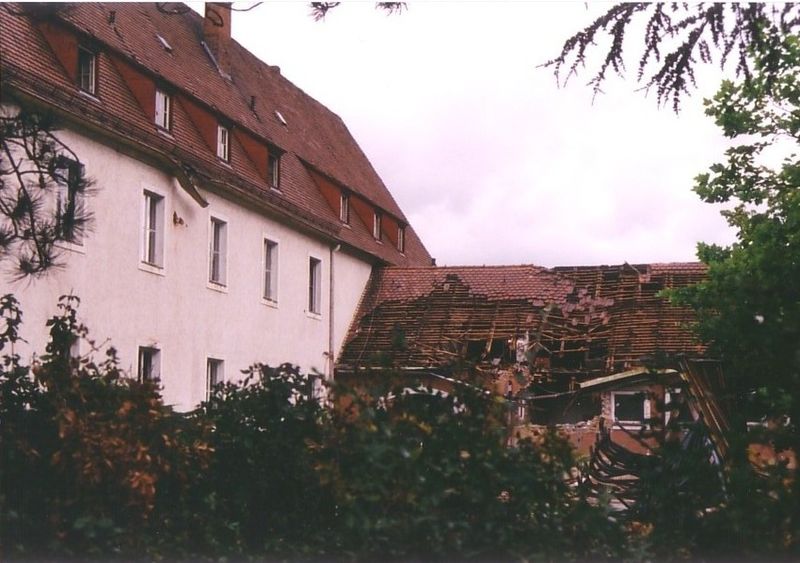 Datei:Schule Stadeln 24.jpeg