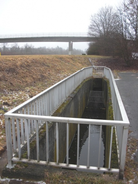 Datei:Dambach (Gewässer) II.JPG