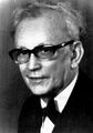 Dr. Hellmut Kunstmann, ca. 1975 <span class="smw-highlighter" data-type="8" data-state="inline" data-title="Hinweis" title="Urheber: unbekanntLizenz: copyright"><span class="smwtticon note"></span><span class="smwttcontent">Urheber: unbekannt<br><br>Lizenz: copyright</span></span>