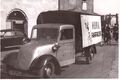 Hera-Lieferwagen im Einsatz, vermutlich in Nürnberg. 1950er Jahre <span class="smw-highlighter" data-type="8" data-state="inline" data-title="Hinweis" title="Urheber: unbekanntLizenz: copyright"><span class="smwtticon note"></span><span class="smwttcontent">Urheber: unbekannt<br><br>Lizenz: copyright</span></span>