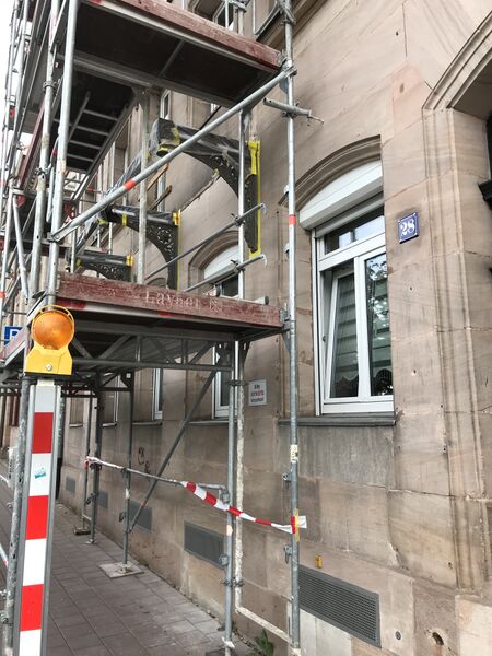 Datei:Karo-28 Balkon.jpeg