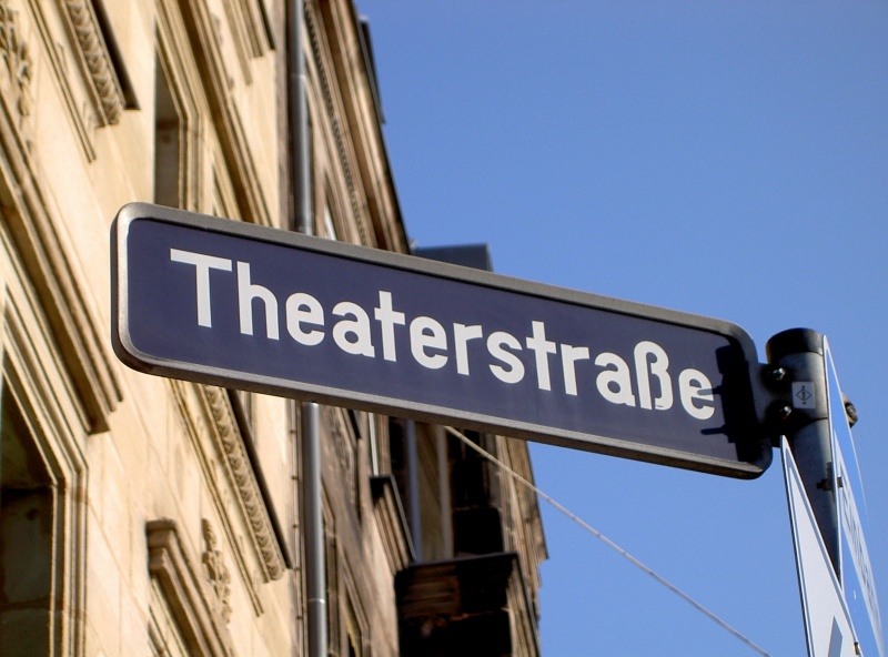 Datei:Theaterstraße.JPG