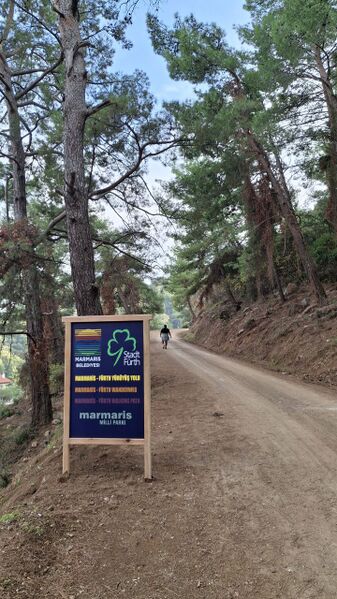 Datei:Marmaris Fürth Wanderweg.jpeg