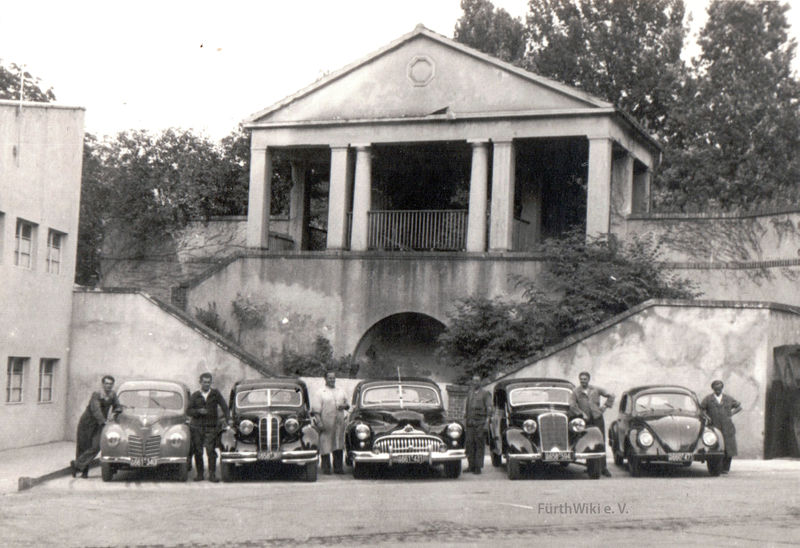 Datei:Grundig Fuhrpark 6 Kurgartenstraße.jpg