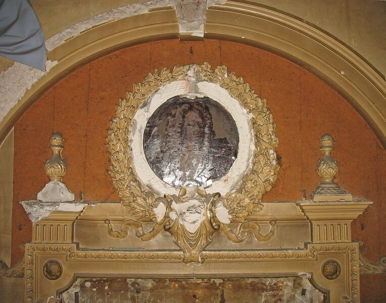 Datei:Stuckmedaillon J.S.Bach.jpg