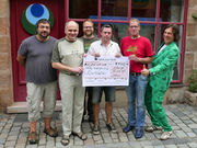 Spendenübergabe Altstadtverein FürthWiki.jpg