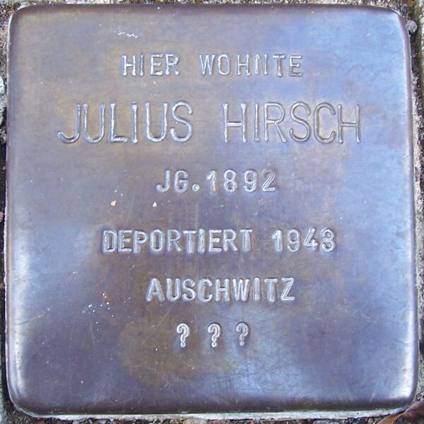 Datei:Stolperstein Karlsruhe Julius Hirsch.jpg