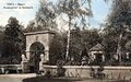 Das Löwentor im Stadtpark, gel. Jul 1913 <span class="smw-highlighter" data-type="8" data-state="inline" data-title="Hinweis" title="Urheber: unbekanntLizenz: CC BY-SA 4.0"><span class="smwtticon note"></span><span class="smwttcontent">Urheber: unbekannt<br><br>Lizenz: CC BY-SA 4.0</span></span>