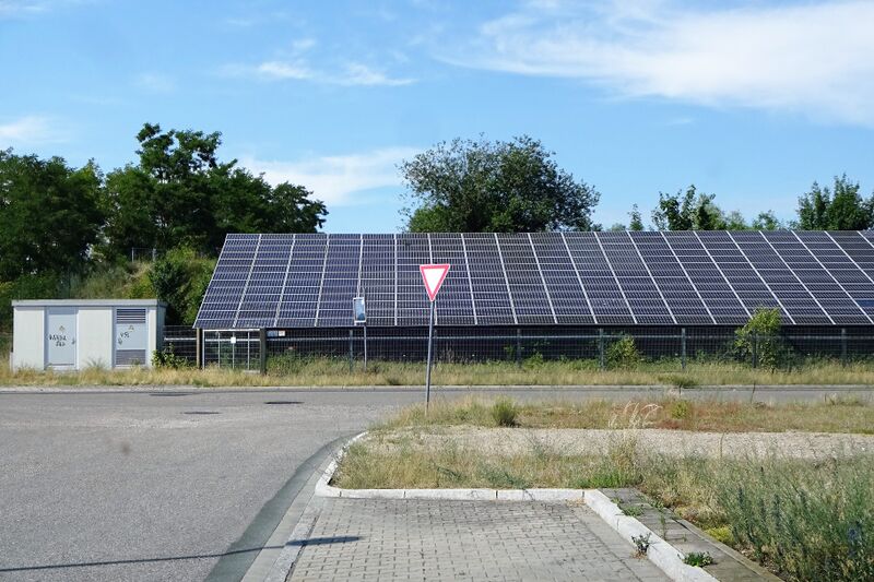 Datei:Solarwall DSC05261.JPG