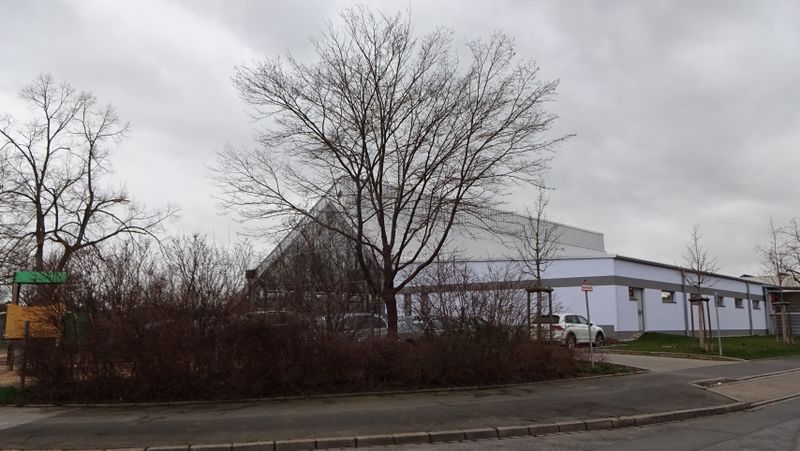 Datei:Hallenbad Stadeln 1.JPG