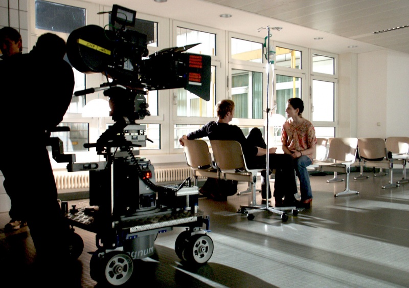 Datei:3 Grad Kälter Becker.jpg