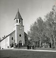 Die neue Kirche St. Martin in den 1950er Jahren <span class="smw-highlighter" data-type="8" data-state="inline" data-title="Hinweis" title="Urheber: unbekanntLizenz: CC BY-SA 3.0"><span class="smwtticon note"></span><span class="smwttcontent">Urheber: unbekannt<br><br>Lizenz: CC BY-SA 3.0</span></span>