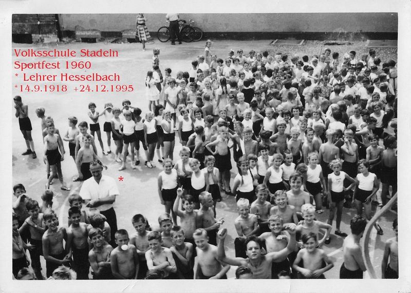 Datei:Schule Stadeln 8.jpeg