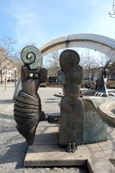 Datei:Paradiesbrunnen 2018 7.jpg