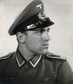 Ludwig Gellinger in Uniform während des 2. Weltkrieges, ca. 1940 <span class="smw-highlighter" data-type="8" data-state="inline" data-title="Hinweis" title="Urheber: unbekantnLizenz: CC BY-SA 3.0"><span class="smwtticon note"></span><span class="smwttcontent">Urheber: unbekantn<br><br>Lizenz: CC BY-SA 3.0</span></span>