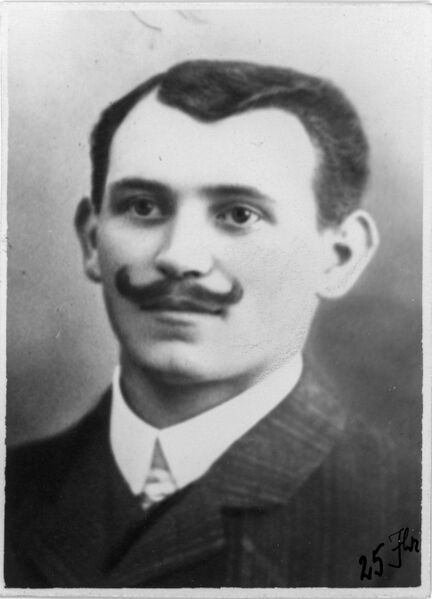 Datei:Leonhard Vitzethum 1907.jpg