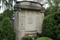 Grabdenkmal Familie Philipp Ammon <span class="smw-highlighter" data-type="8" data-state="inline" data-title="Hinweis" title="Urheber: AquilexLizenz: CC BY-SA 3.0"><span class="smwtticon note"></span><span class="smwttcontent">Urheber: Aquilex<br><br>Lizenz: CC BY-SA 3.0</span></span>