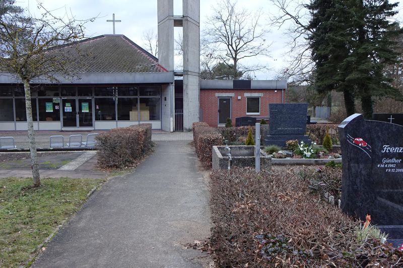 Datei:Friedhof 37.jpg