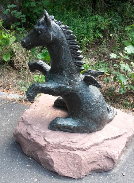 Datei:Kunstmann Tiergarten 02.jpg